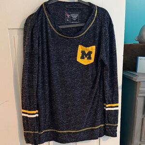 Campus Heritage Navy Heather Long Sleeve Top with Yellow Pocket